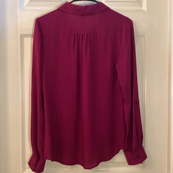 THE LIMITED Magenta Relaxed Long Sleeve Blouse NWT - Picture 4 of 14
